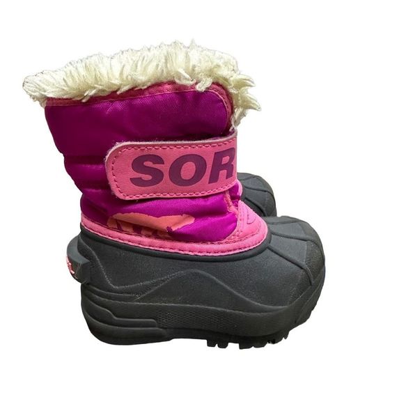 Sorel toddler girl boots size 5 - Picture 2 of 6